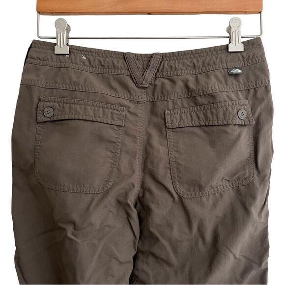 😊 3/$30
The North Face Sz 4 Active Capri or Pants Brown - Picture 8 of 11
